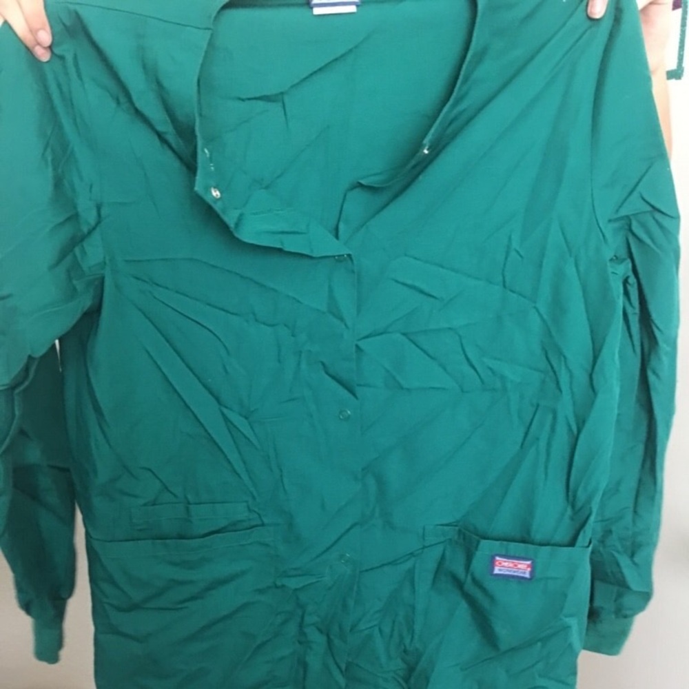 Scrub set - Picture 2 of 4